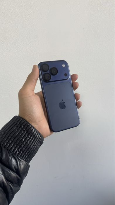 Айфон 17 про 256 99%емкость