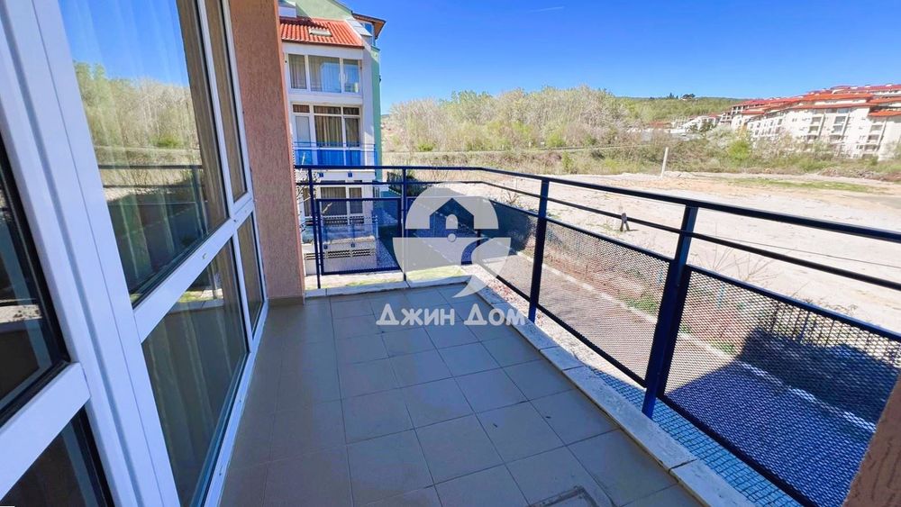 Продава се Тристаен апартамент в к.к. Слънчев бряг - 97 кв.м за 1135 €/кв.м - Снимка #11