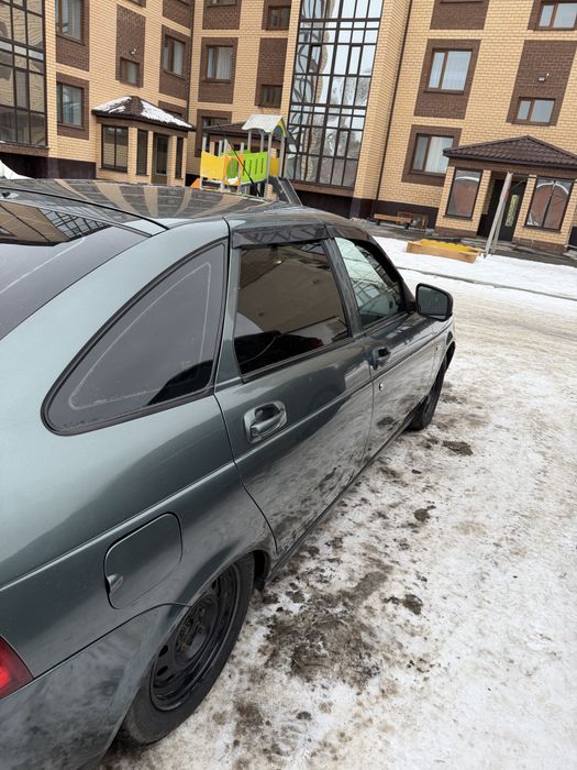 Продам приору люкс