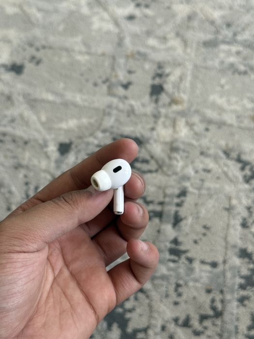 AirPods Pro 2 в идеальном состоянии