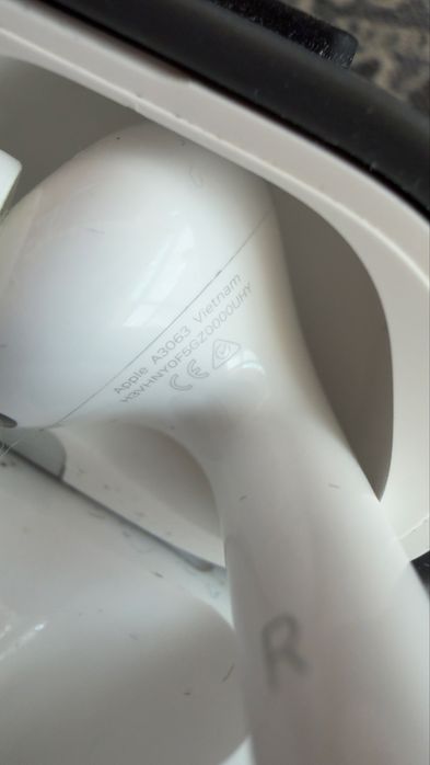 Se vand Air Pods Pro 3