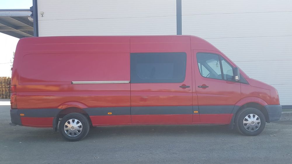 Vand Vw Crafter 6 locuri 2.5 diesel