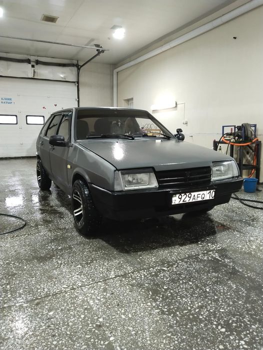Продам машину ваз2002