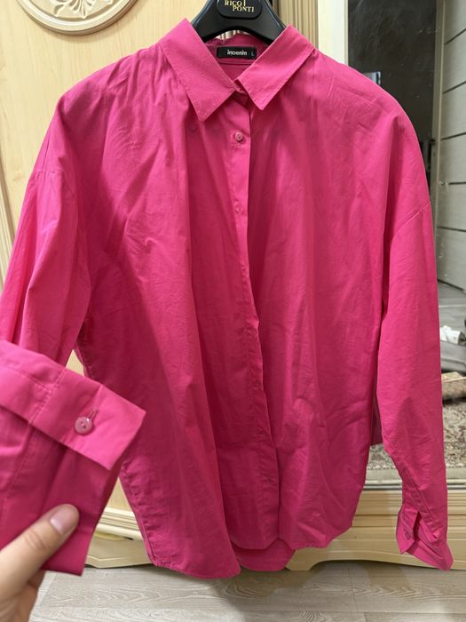 Рубашки разные отличного качества