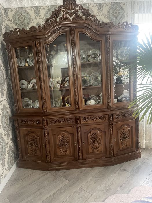 горка в гостиную