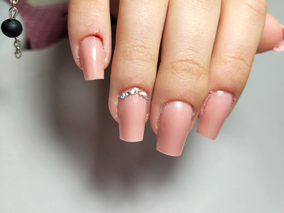 Manichiura, pedichiura Pitești