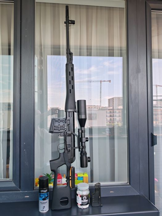 Airsoft SVD Dragunov ACM 170 m/s + Luneta 3-9x50 iluminata + Bile 0.36 g