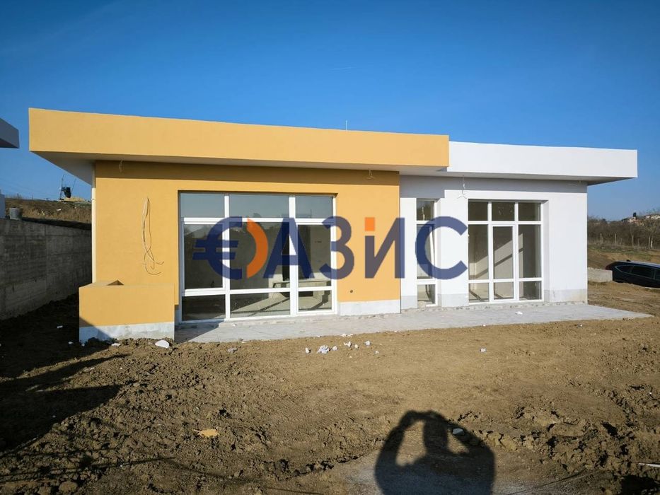 Нова къща във вилно селище близо до Бургас, с. Черни Връх, 130 кв м и