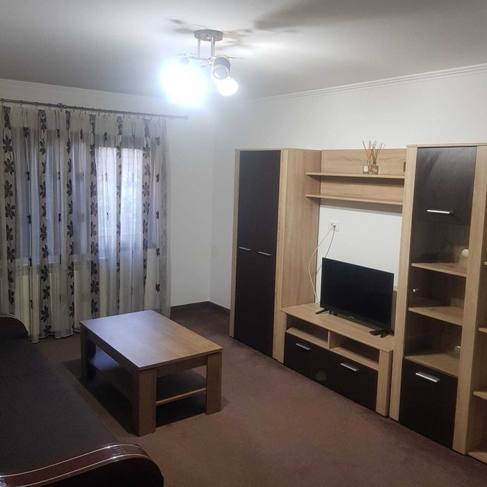 Apartament 2 camere de inchiriat, Fagaras str.Titu Perţia