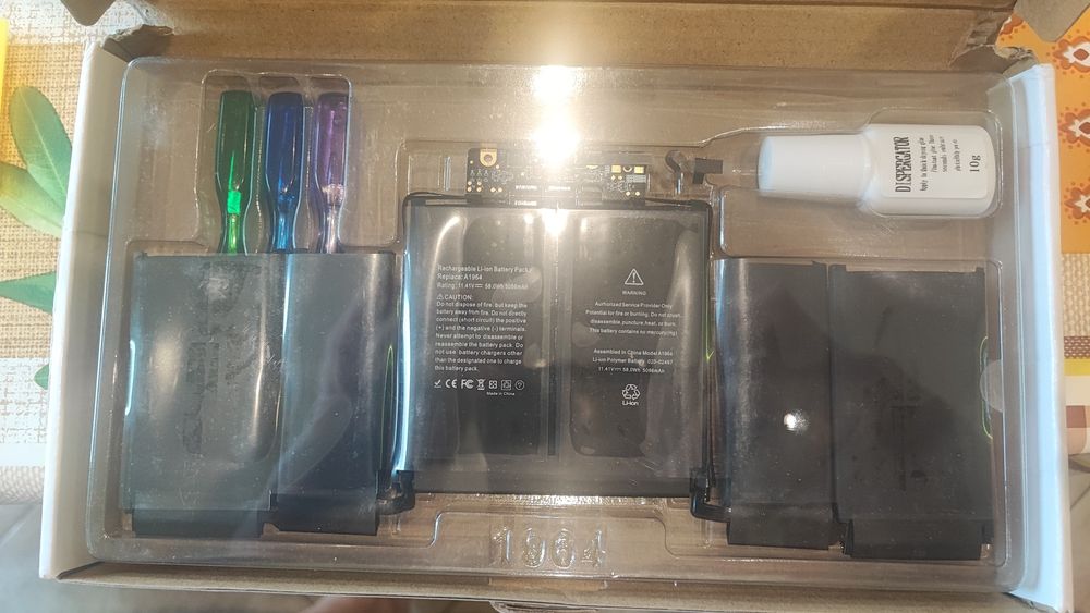 батерия за macbook pro-13чисто нова