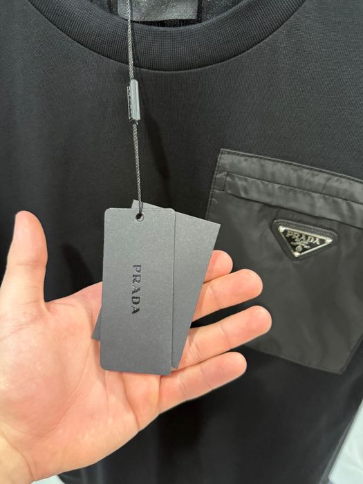 Тениска - Prada Re-nylon