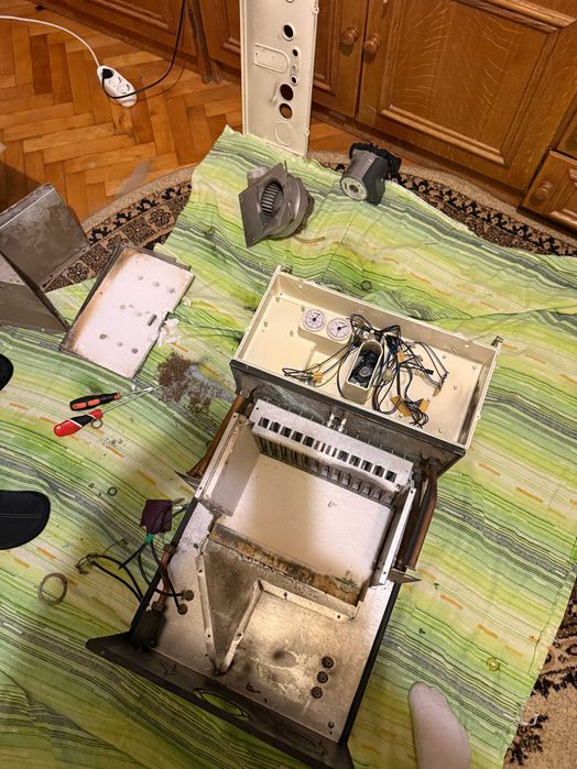 Dezmembrez centrala termica SARIgas ZF 420 A