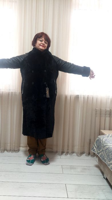 Дубленка,продам .Размер 6 XL.Оверсайз