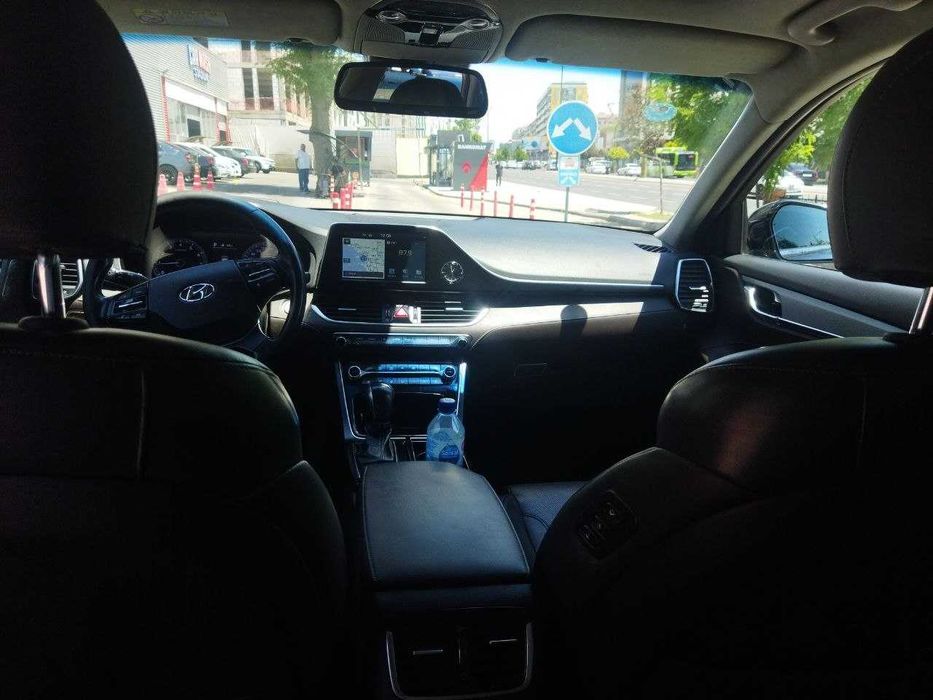 Hyundai Grandeur 2019 год выпуска