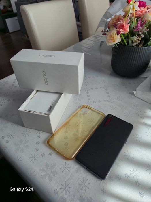 Se vinde oppo reno 4 lite.