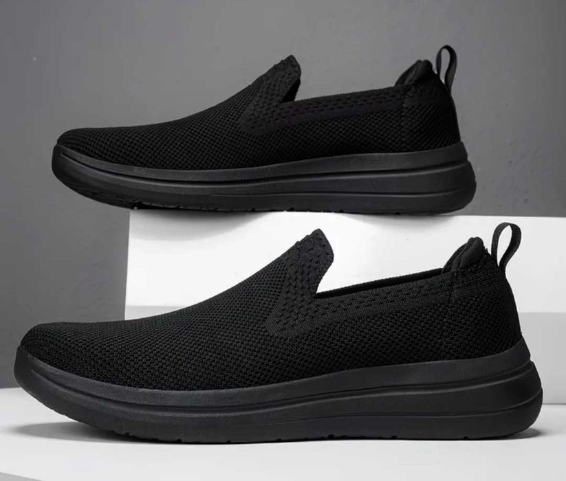 Леки летни мъжки обувки