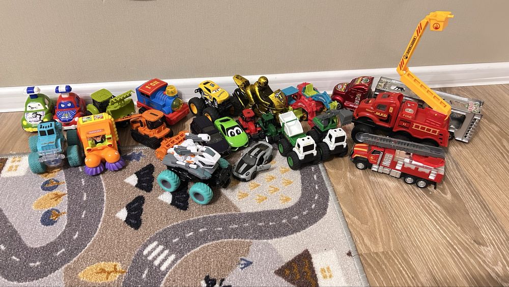 Игрушки детские Машинки техника и пр