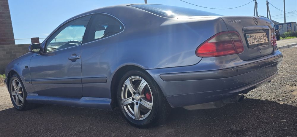 Mersedes-Benz CLK 230 2.3 kompressor