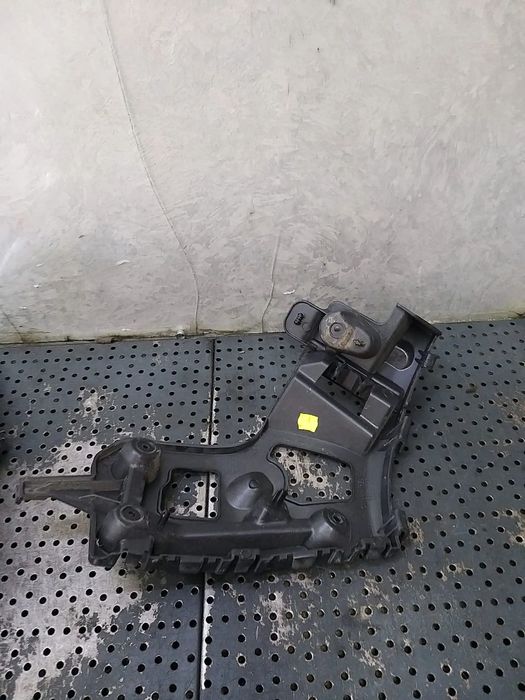 Suport stanga bara spate renault captur 1 j5 h5 852233250r