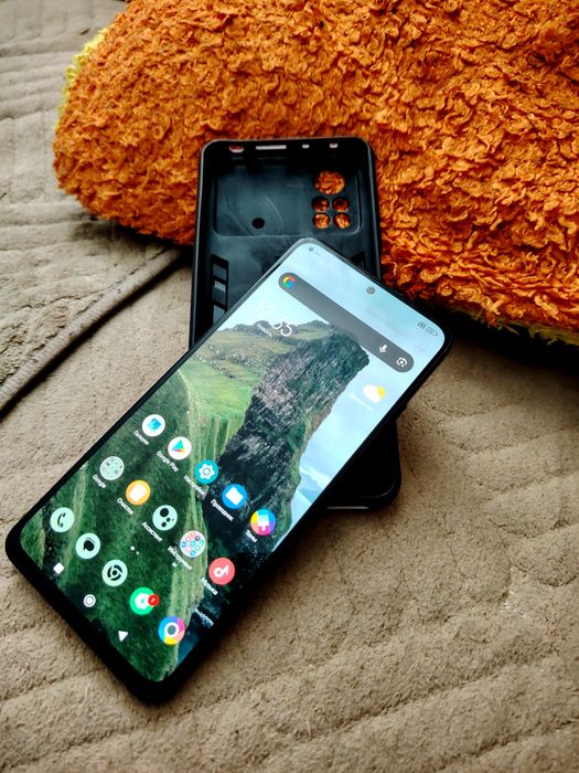 Продам Росо Х4 PRO 5G 12/256гб