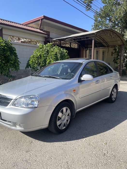 Lacetti avtoman 3pazitsiya ARENDA 1.200