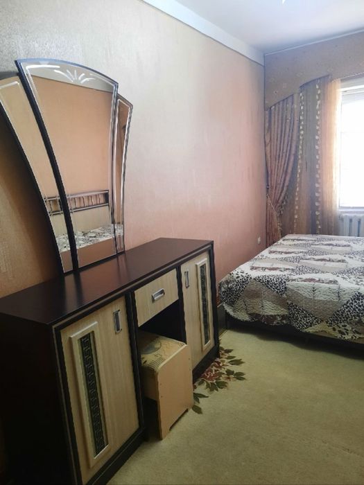 Бухорода 4 хонали уй арендага берилади