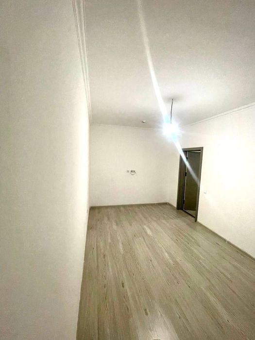 МЕТРО 3-бекат 1 км Янги Дархон 1/16/17 43м2