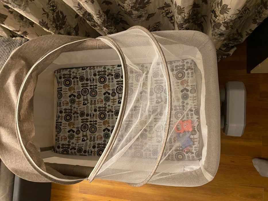 Манежка с маятником