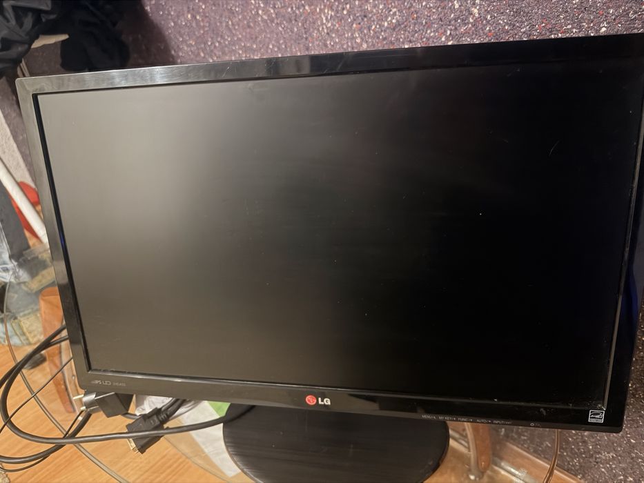 Монитор lg продам