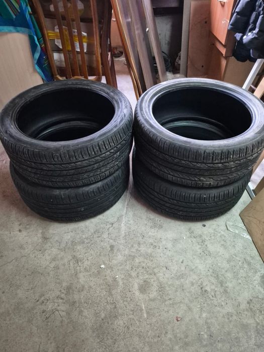 Шины Hankook 255/40 R20 4штуки