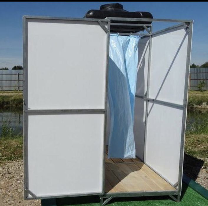 Душевые кабинки