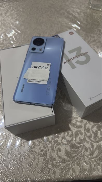 Xiaomi 13 Lite 8+4/256 gb ideal