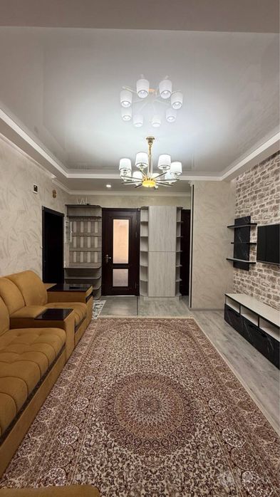 Продается 3 ком. Квартира на 2 этаже площадью 100 кв.м. Адрес Самкоч