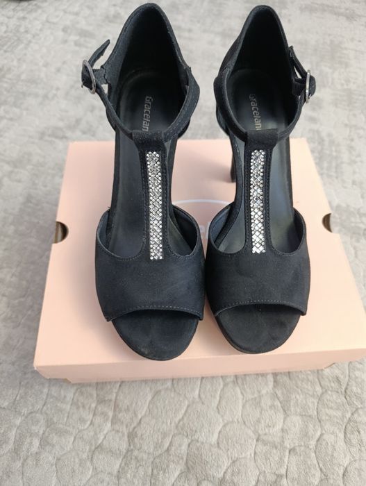 Дамски обувки 37 номер