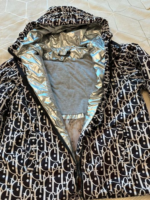 Весеняя куртка Оверсайз