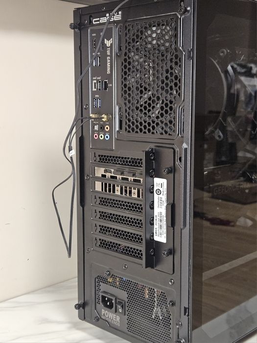 Компютърна конфигурация i7-12700 | RTX 4060 | 32GB RAM | 2TB NVMe