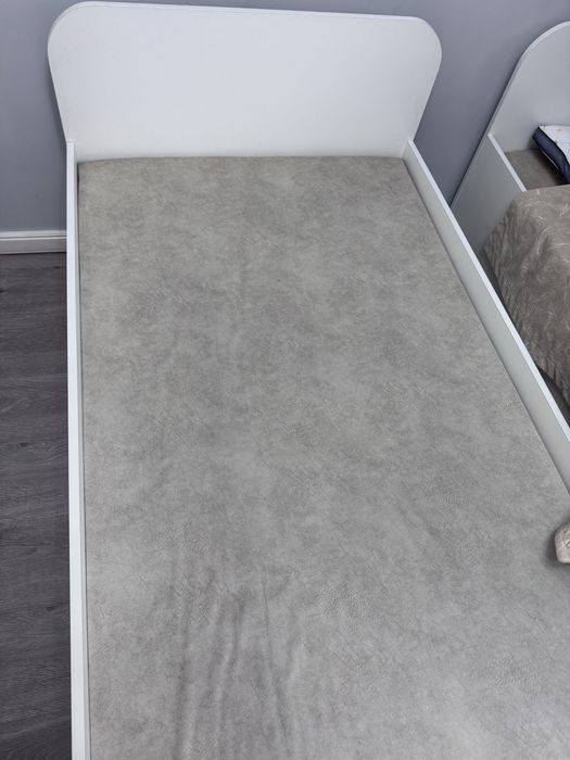 Кровать с ящиками