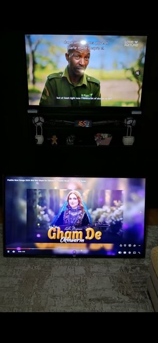 Vând tv LG,4K, 55 inci diagonala 1,39.