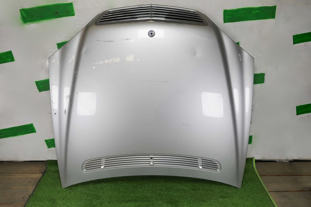 Запчасти на Мерседес 220 s-класс