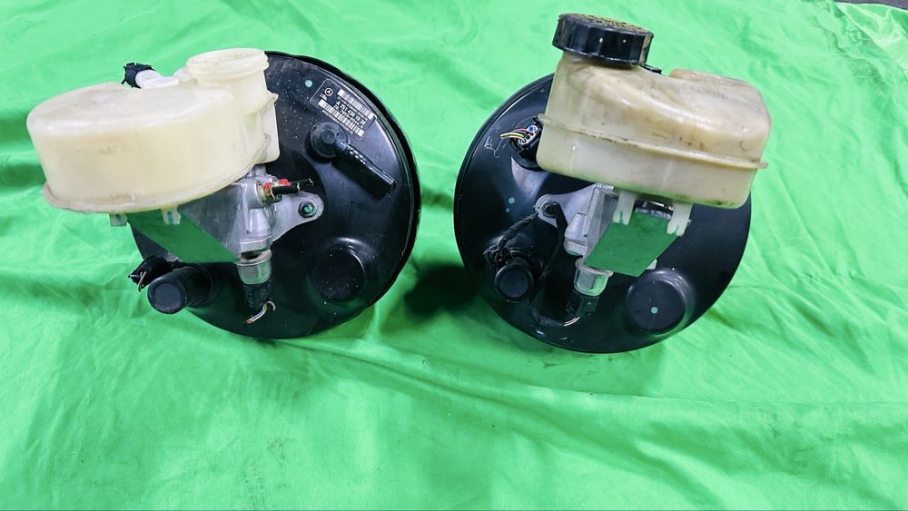 W251 R350 тормозной вакум авторазбор мерседес бу оригинал запчасть