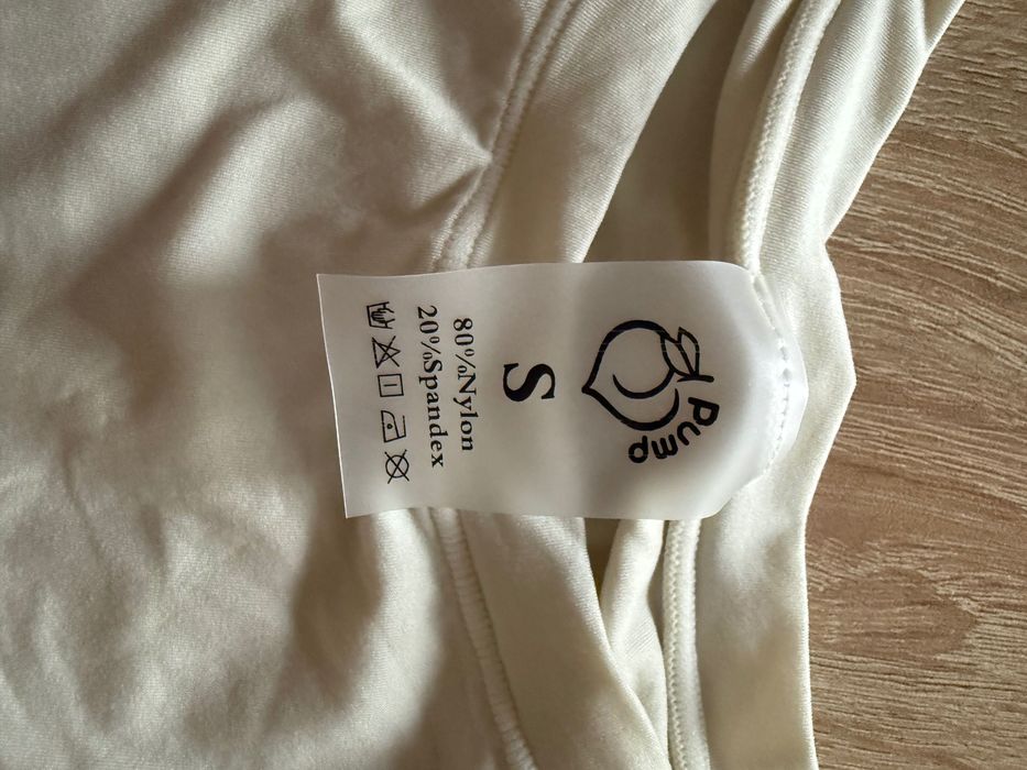 Дамски дрехи за фитнес