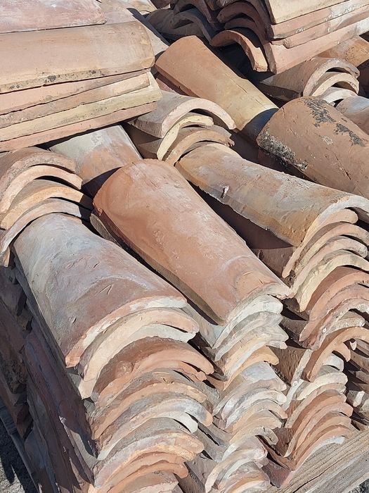 Продавам турски керемиди.