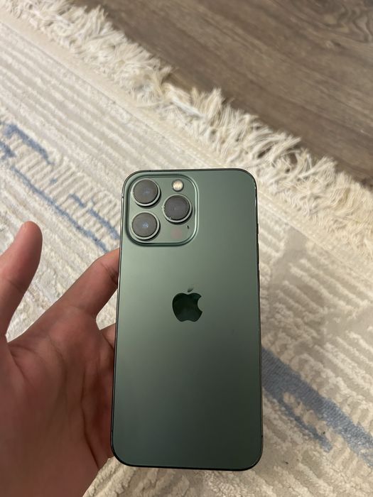 Продам Iphone 13 Pro