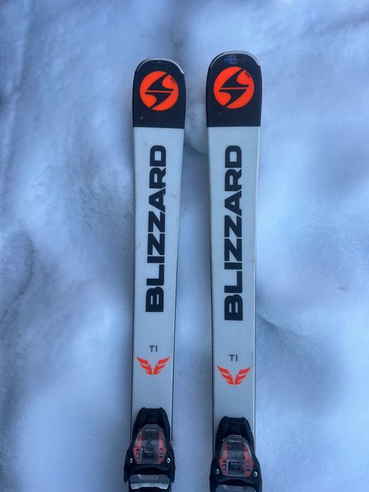 Schiuri blizzard + clăpari dalbello