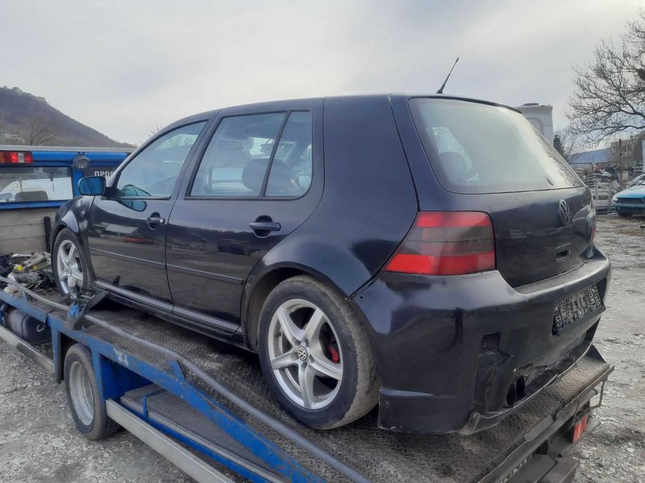 VW Golf 4, V5, 98 г на части