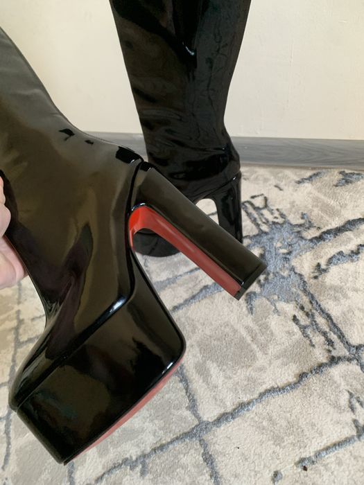 Ayollar etigi kiyilmagan yangi turkiya mahsuloti