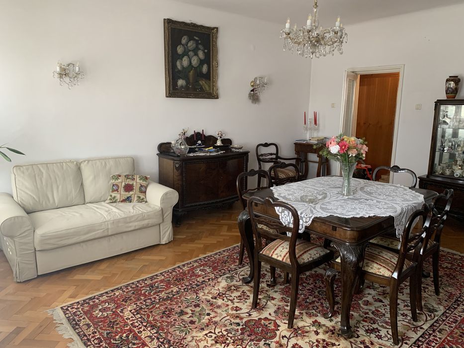 Apartament 3 camere mobilat, decomandat, 100 mp utili + garaj încălzit | Semicentral: Gruia – Str. Cîmpeni
