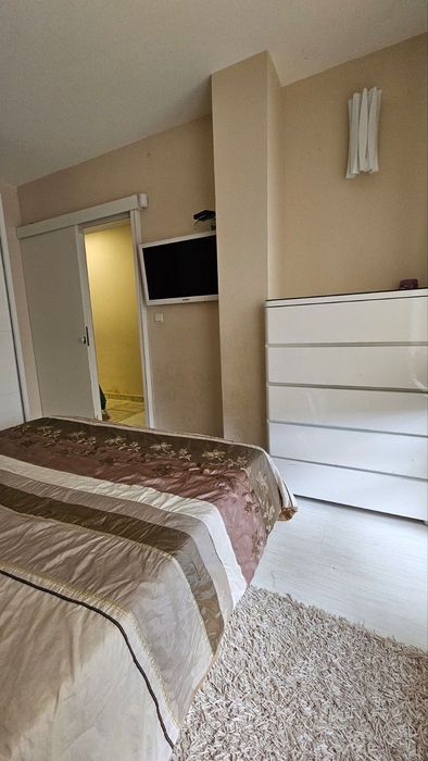 Дава се под наем Тристаен апартамент в к.к. Златни пясъци - 87 кв.м за 357 € - Снимка #2