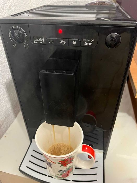 Продавам автоматична кафемашина Melitta Caffeo Solo
