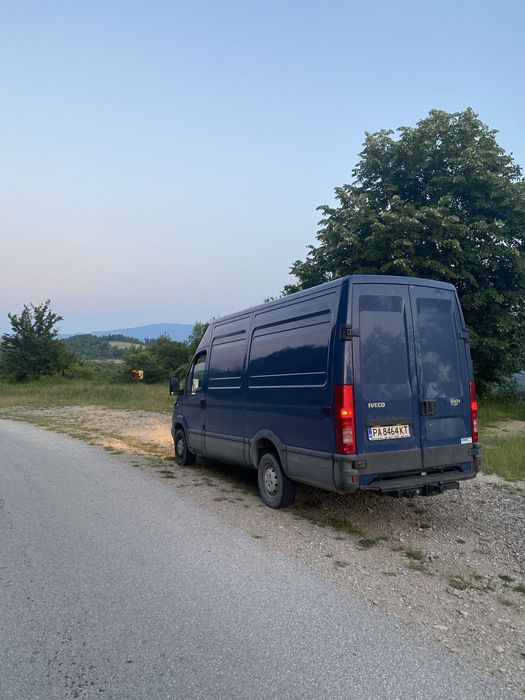 Транспортни и хамалски услуги с бус